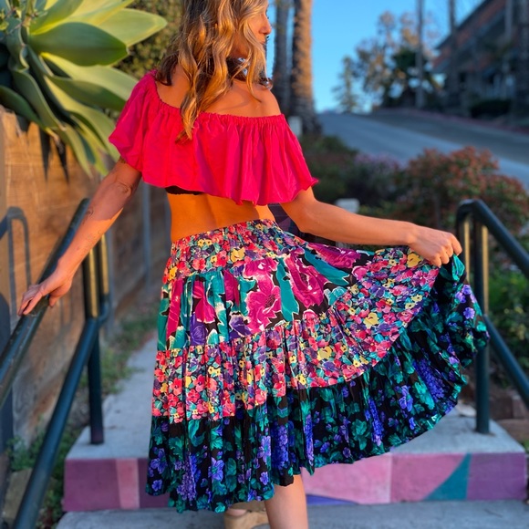 Floral multi patterned skirt - Picture 3 of 6